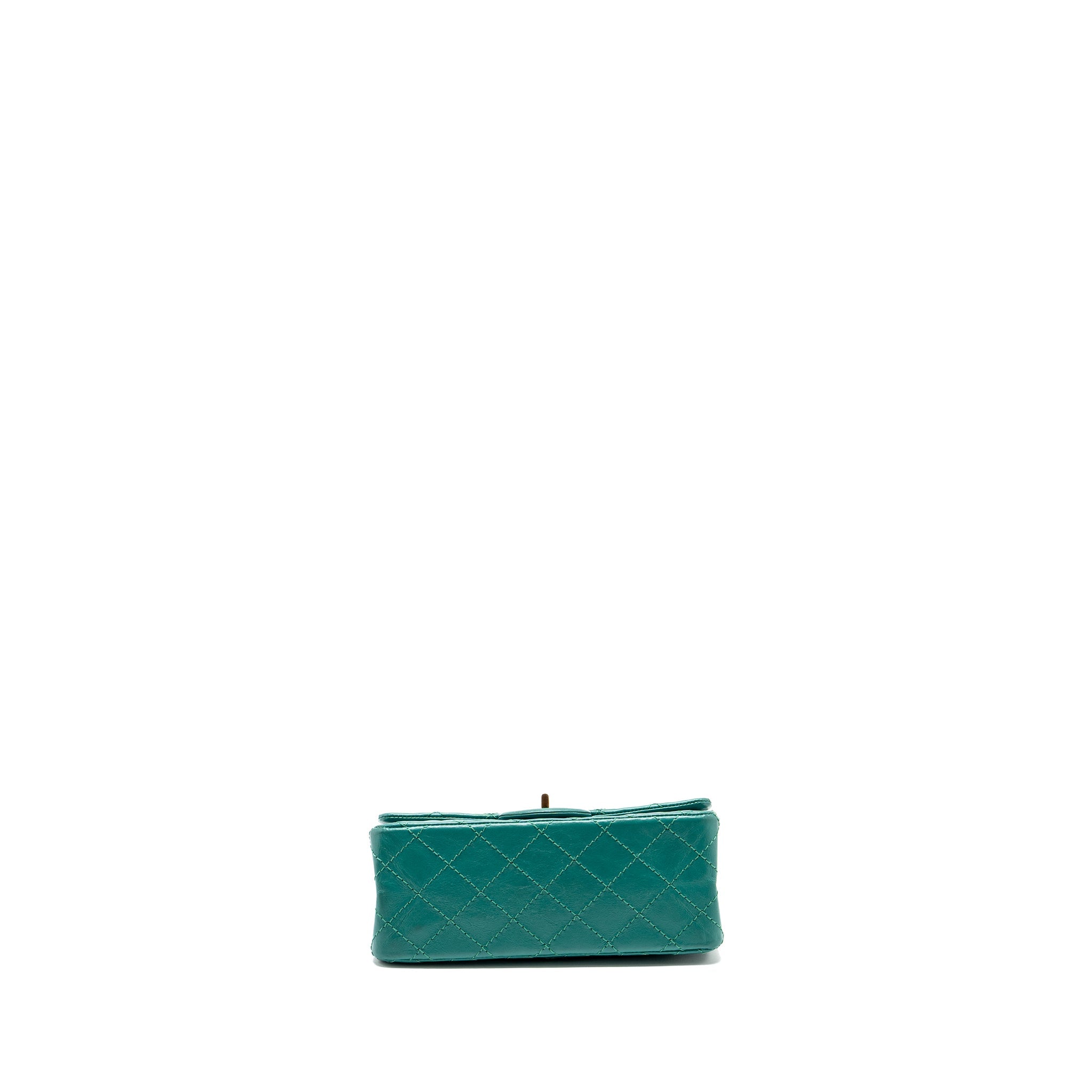 chanel-mini-2-55-reissue-flap-bag-calfskin-green-ghw