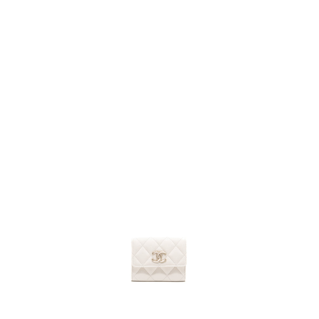 chanel-detailed-cc-logo-classic-card-holder-caviar-white-shw