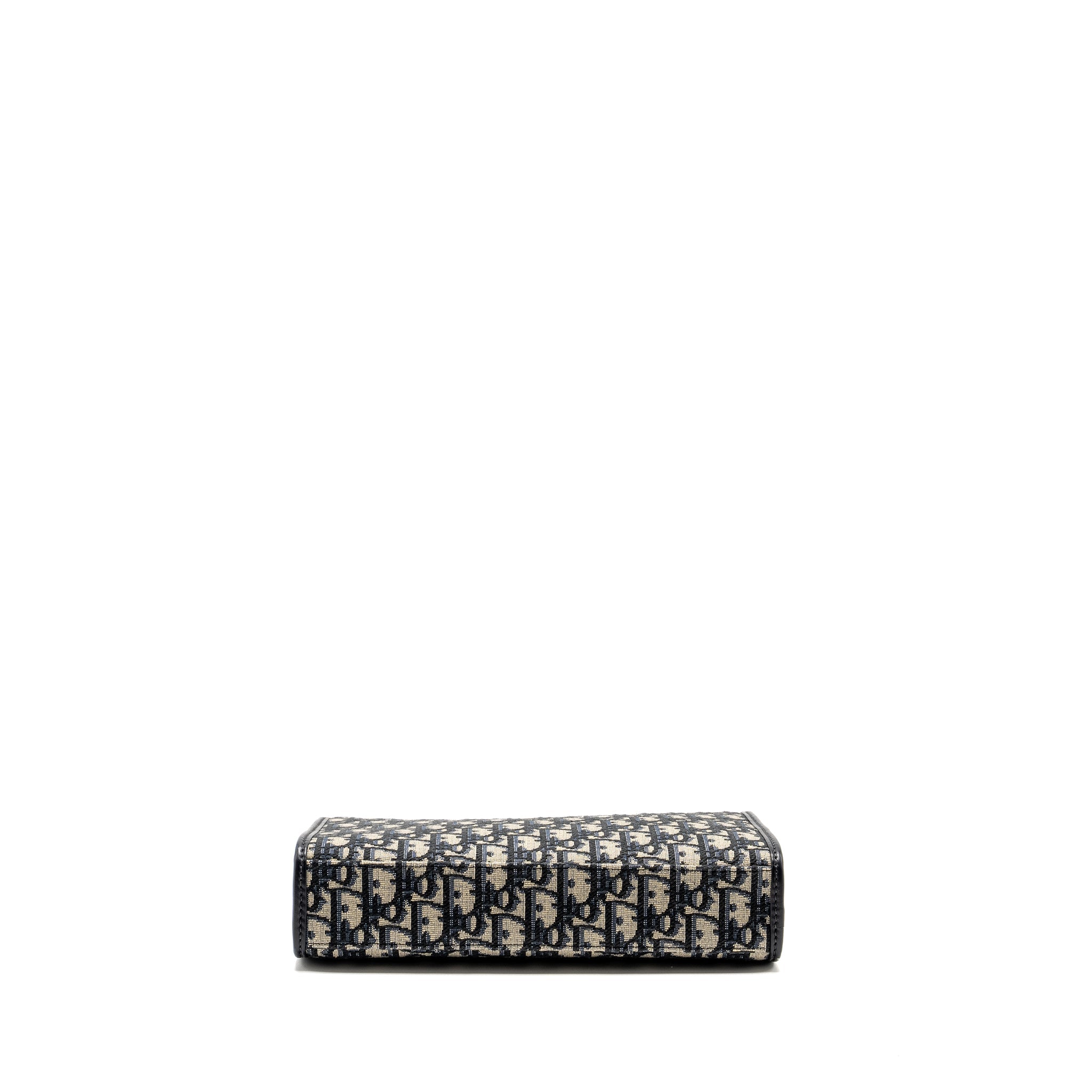 dior-30-montaigne-dea-pouch-blue-oblique-jacquard-ghw