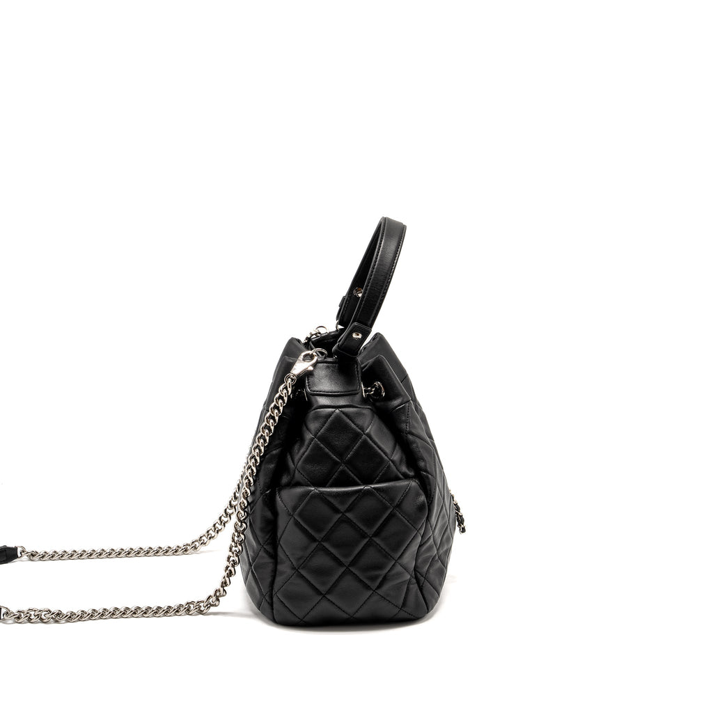 chanel-cc-chain-drawstring-bucket-bag-lambskin-black-shw