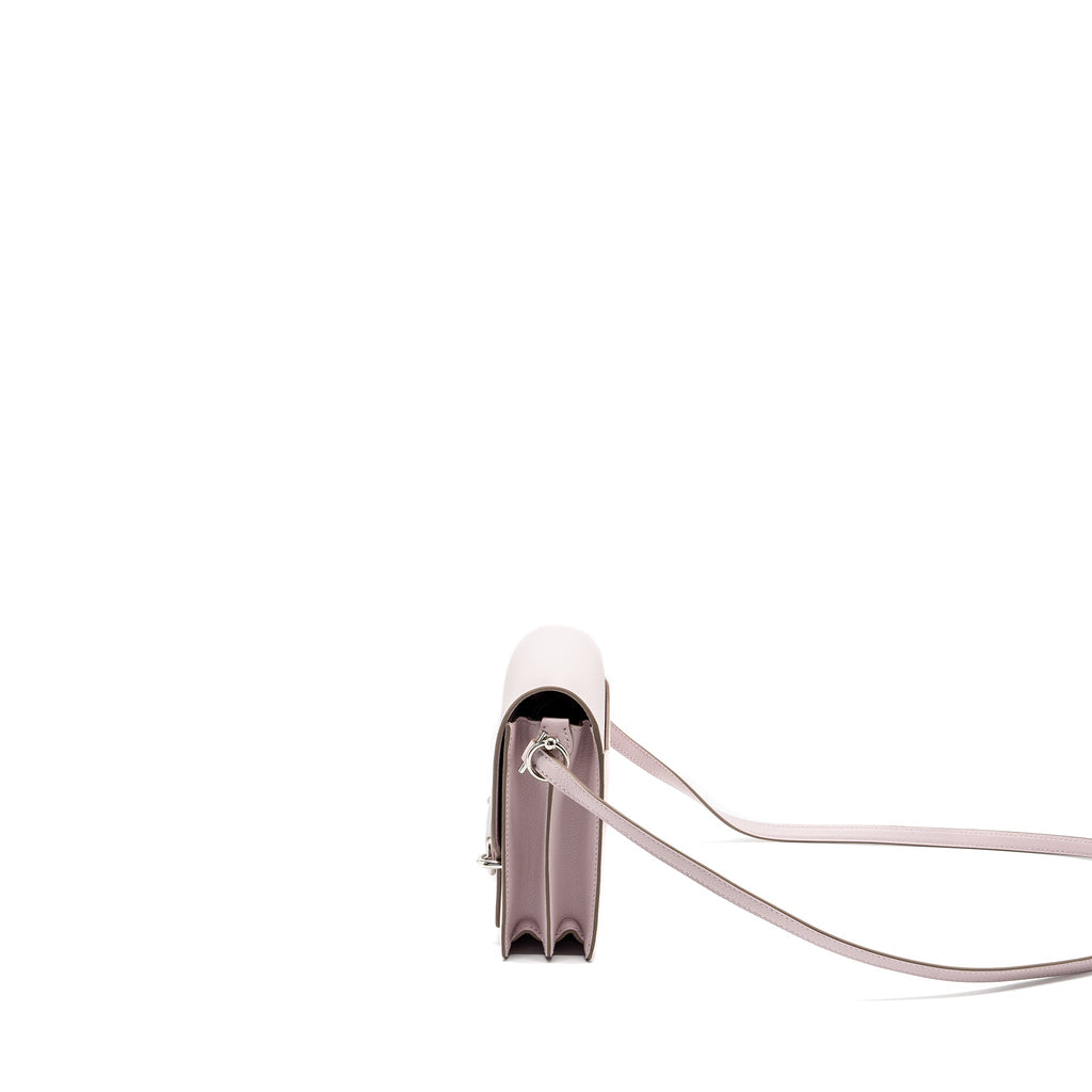 hermes-mini-roulis-evercolor-mauve-pale-shw-stamp-b
