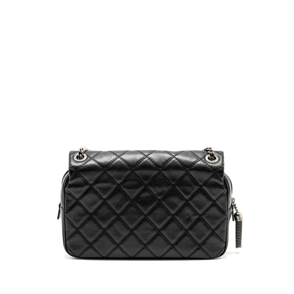 chanel-paris-edinburgh-coco-sporran-flap-bag-calfskin-black-ruthenium-hardware