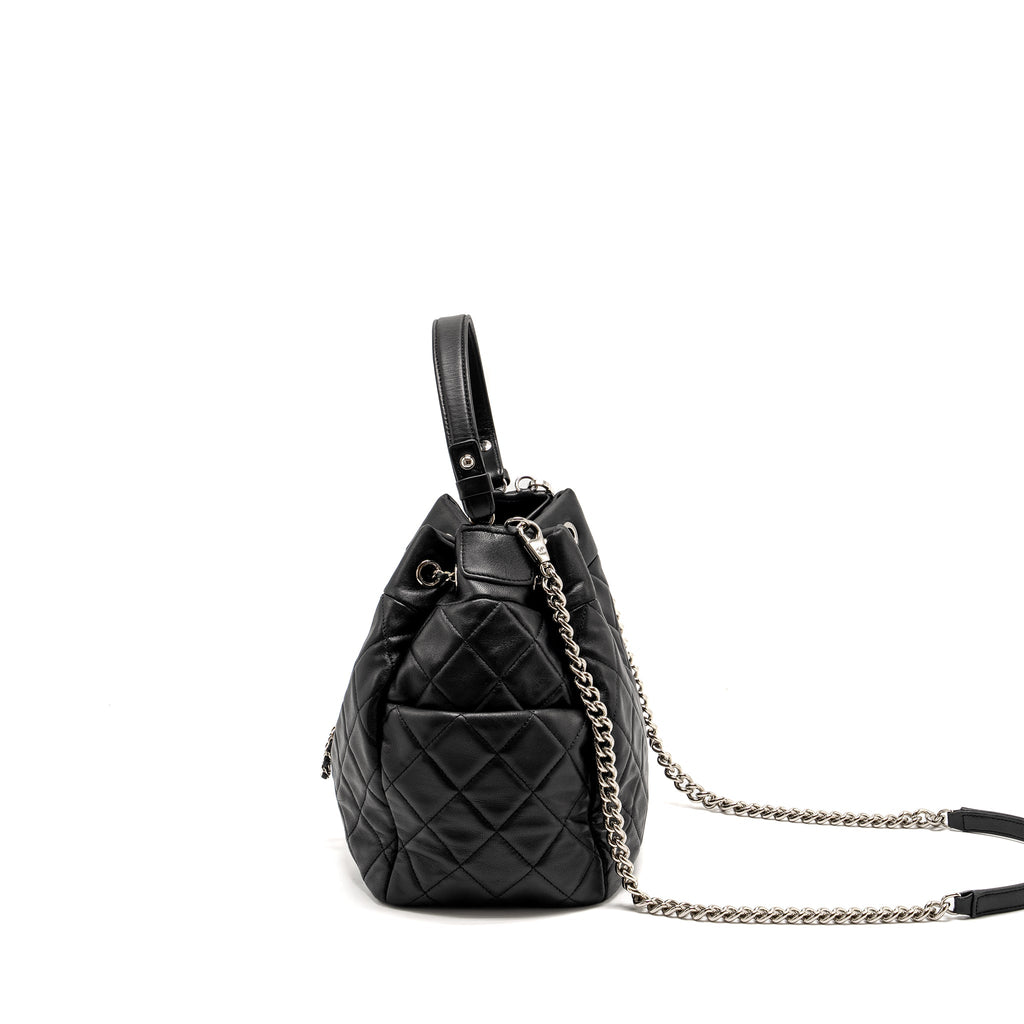 chanel-cc-chain-drawstring-bucket-bag-lambskin-black-shw