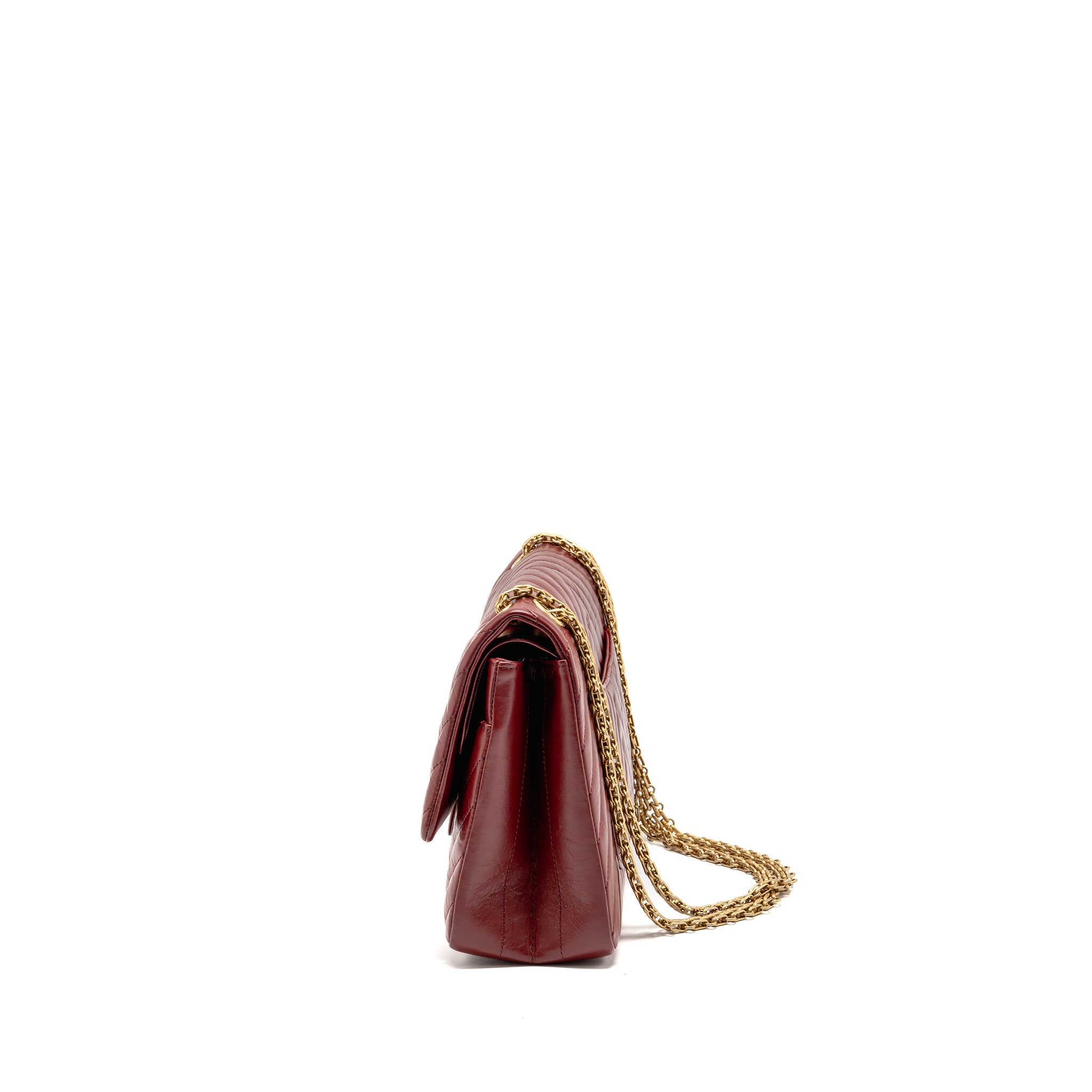 chanel-2-55-226-reissue-double-flap-bag-chevron-aged-calfskin-red-ghw