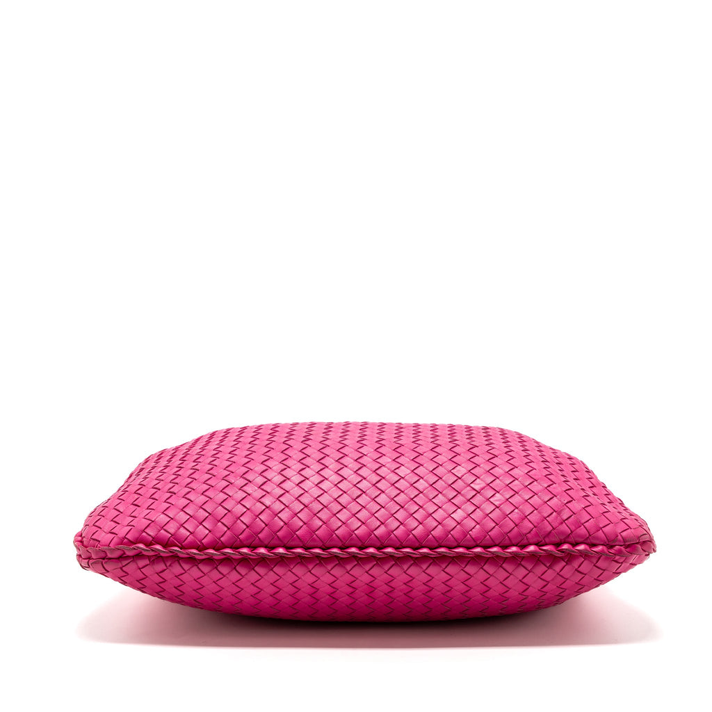bottega-veneta-intrecciato-large-shoulder-bag-nappa-leather-pink