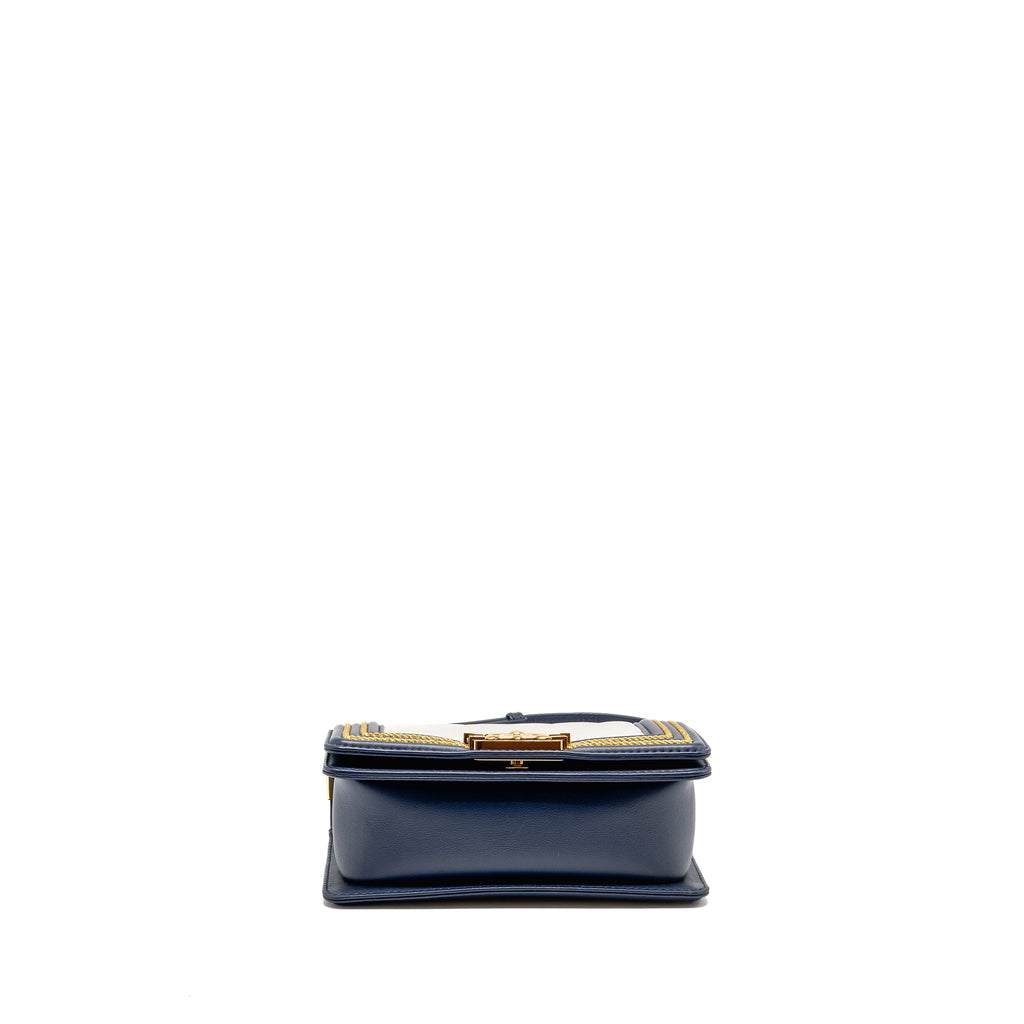 chanel-small-chevron-boy-bag-calfskin-white-navy-ghw