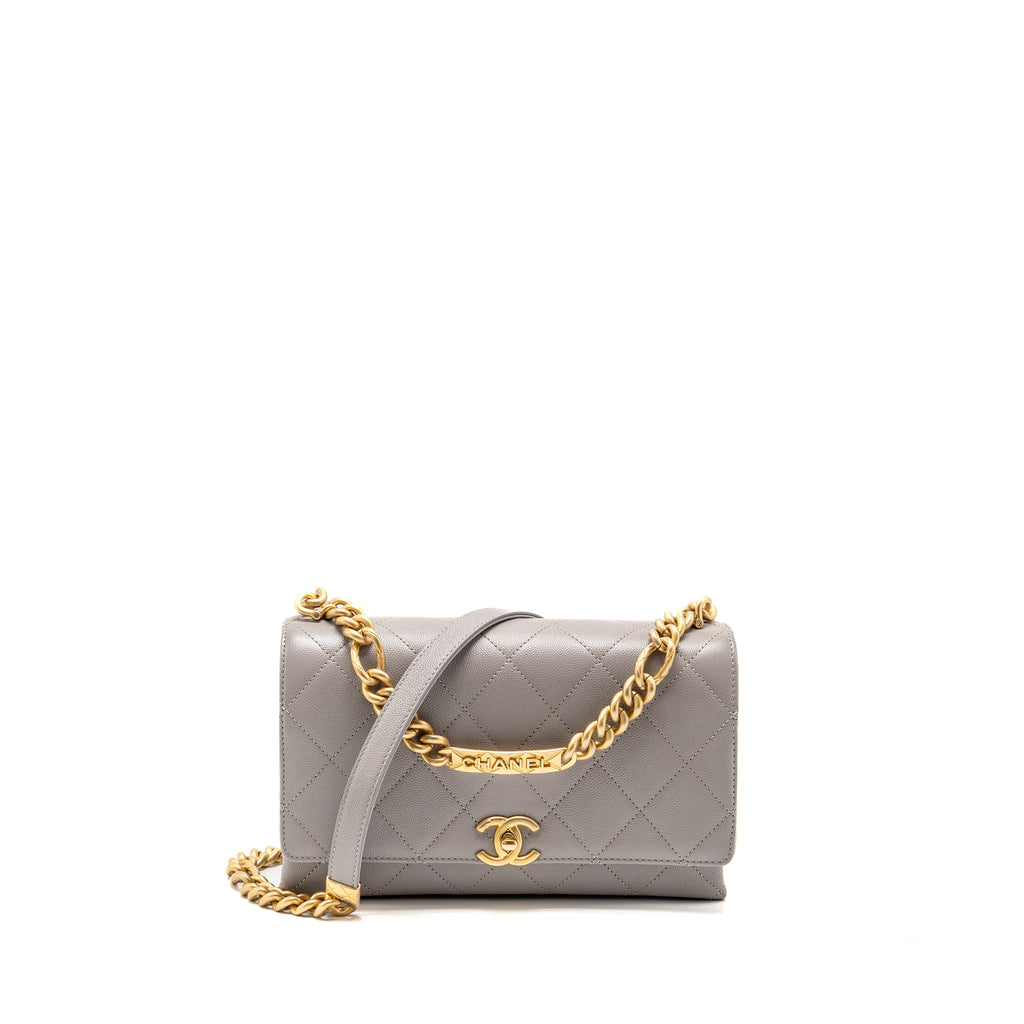 chanel-quilted-flap-bag-with-chain-handle-caviar-grey-ghw-microchip