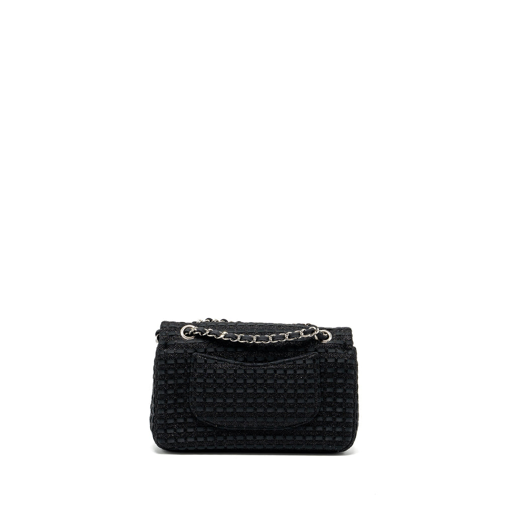 chanel-medium-classic-double-flap-bag-tweed-black-shw