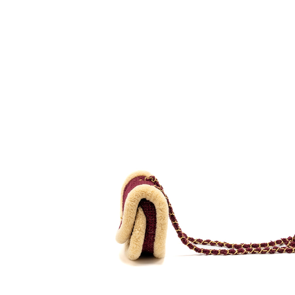 chanel-22k-mini-messenger-flap-bag-shearling-tweed-burgundy-beige-ghw-microchip