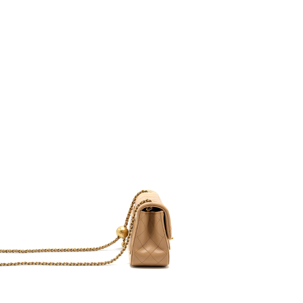 chanel-pearl-crush-mini-square-flap-bag-lambskin-beige-ghw-microchip