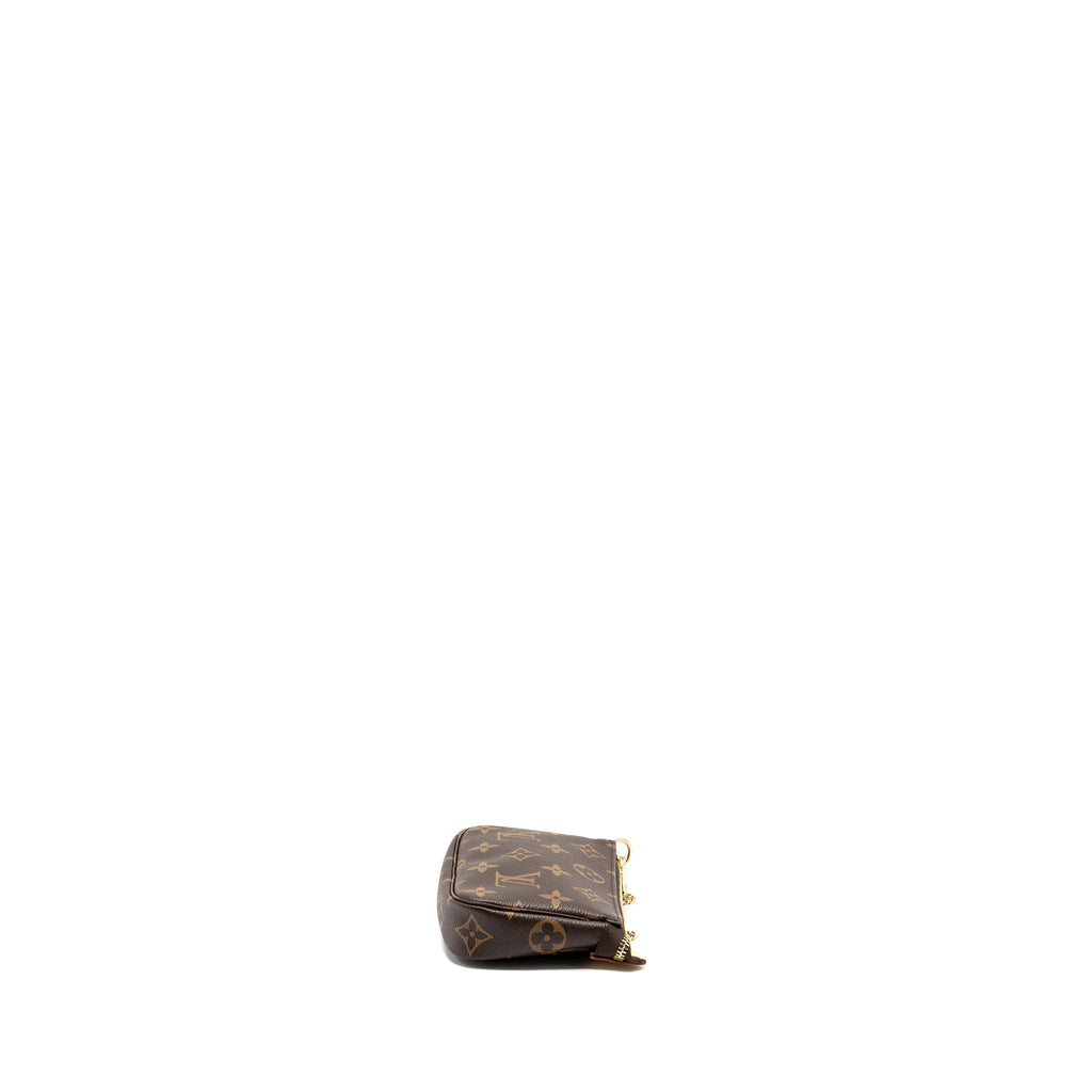 louis-vuitton-mini-pochette-accessories-monogram-canvas-ghw-6