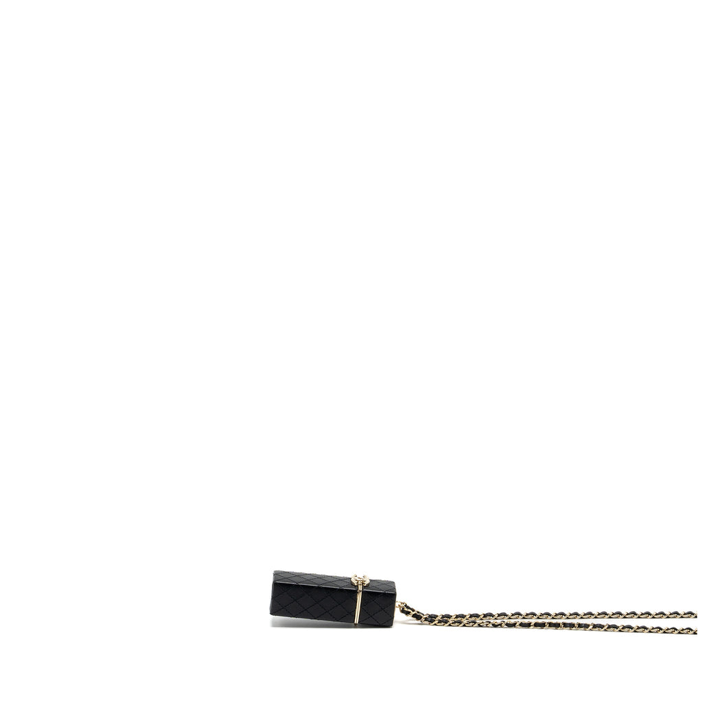 chanel-lipstick-case-on-chain-lambskin-black-lghw