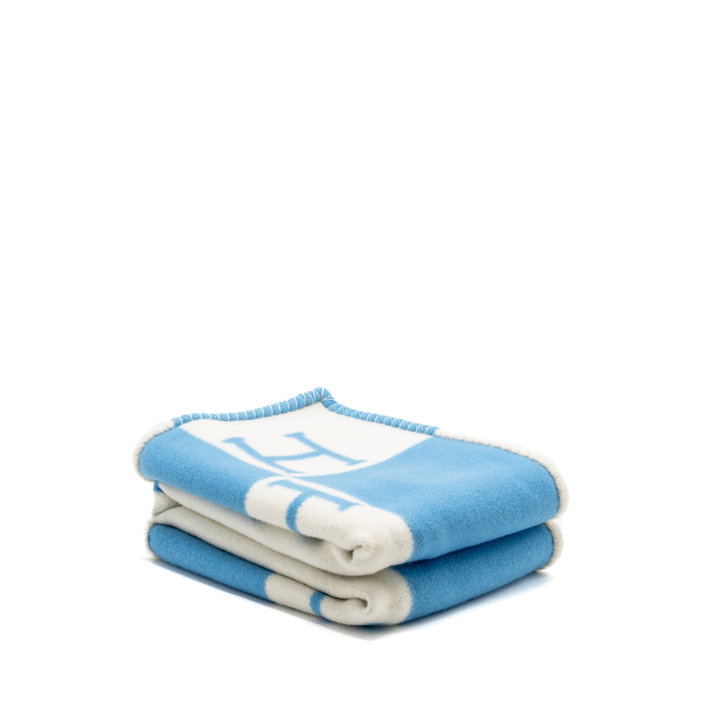 hermes-avalon-baby-blanket-bleu-genievre-blanc