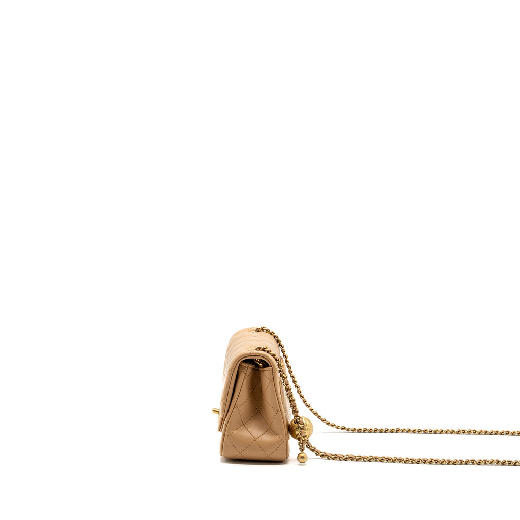 chanel-pearl-crush-mini-square-flap-bag-lambskin-beige-ghw-microchip