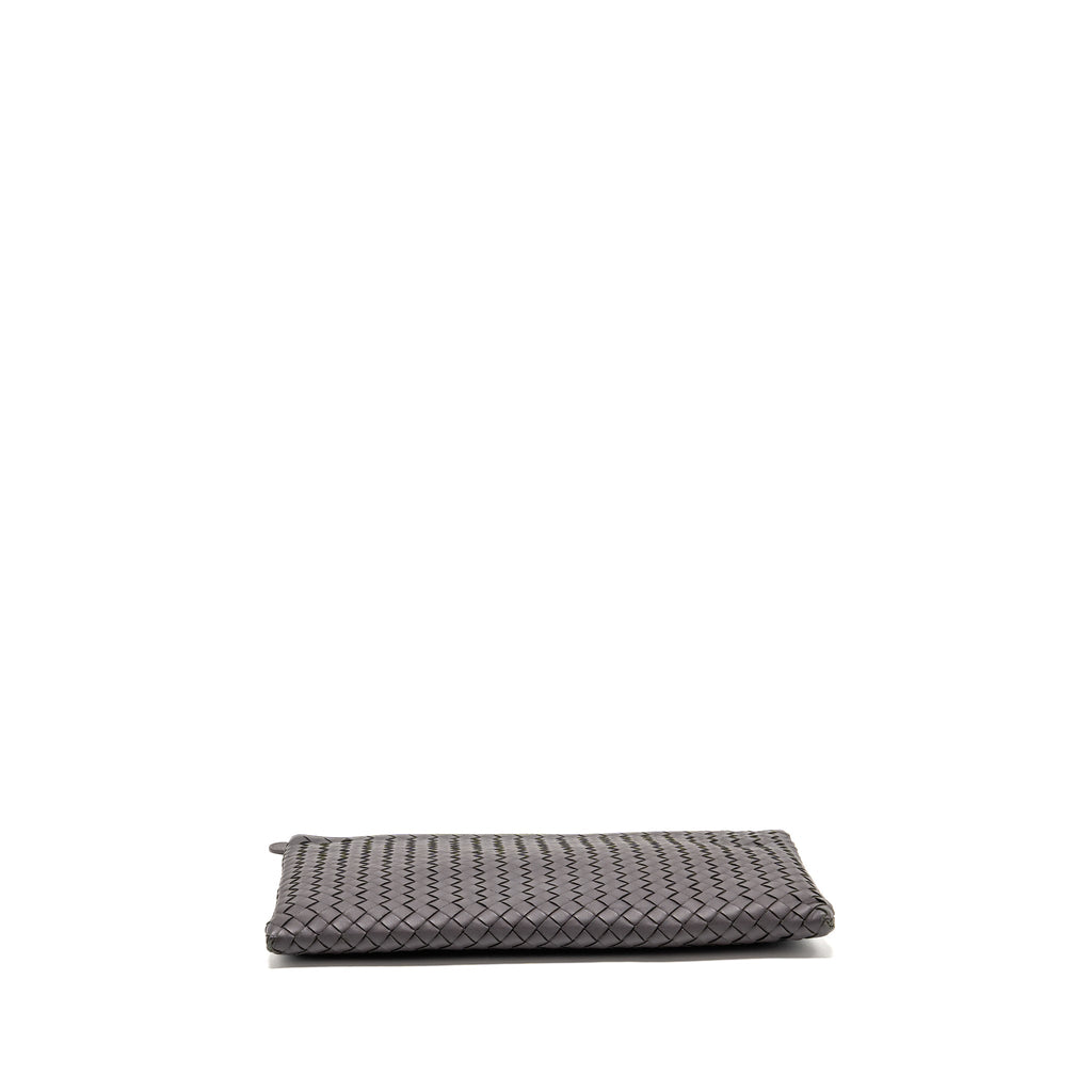 bottega-veneta-intrecciato-clutch-leather-brown-shw