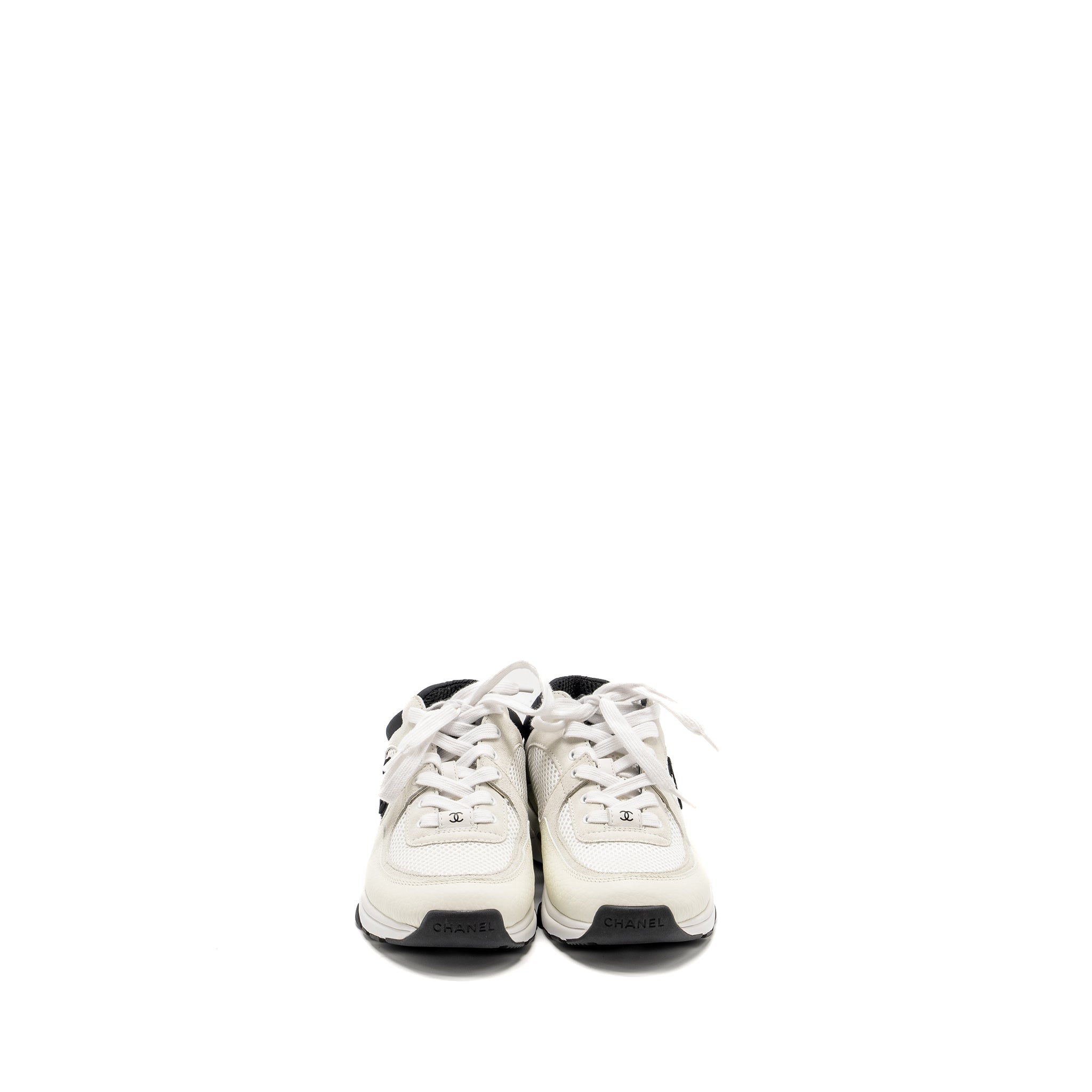 chanel-shoe-white