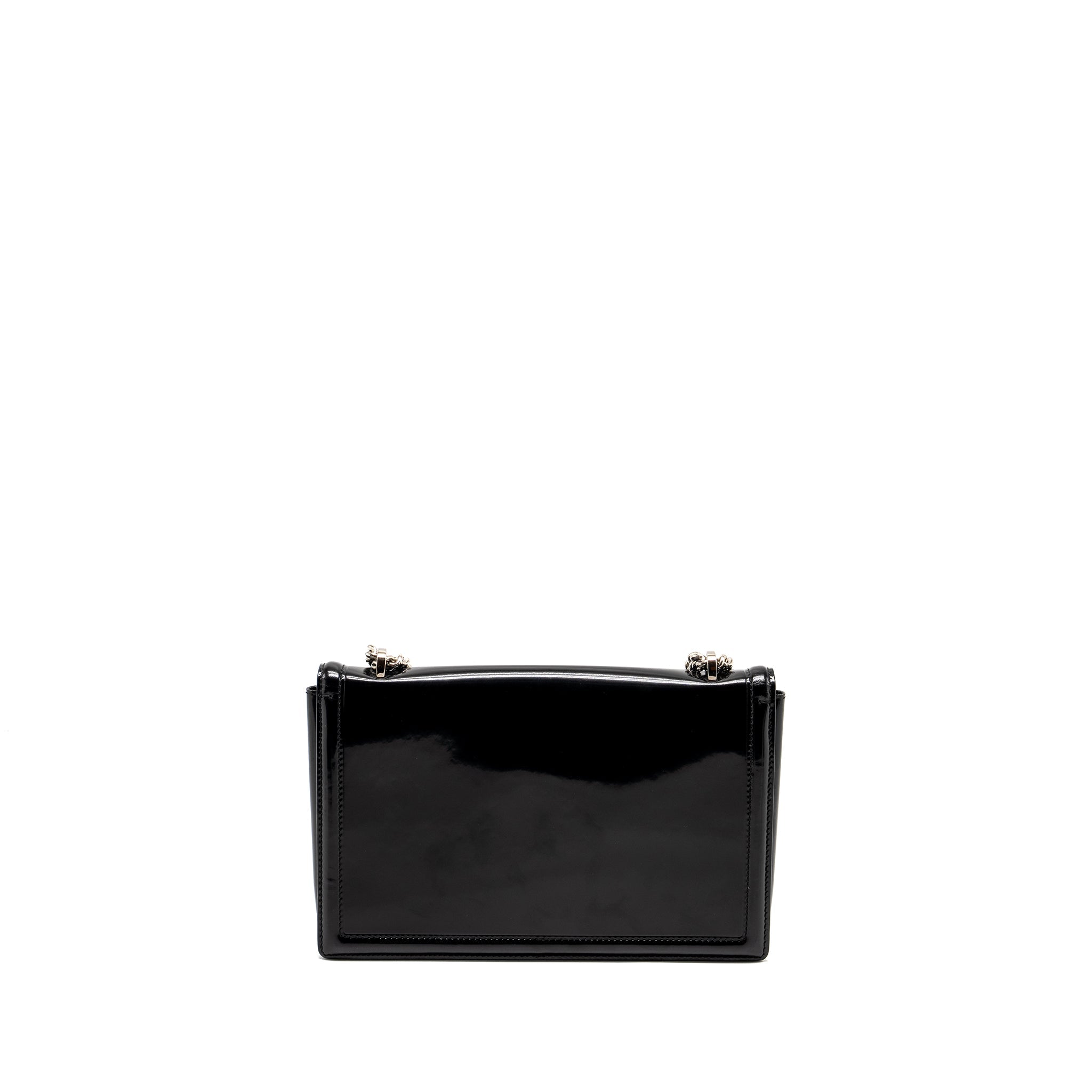 ferragamo-ginny-shoulder-bag-patent-black-shw