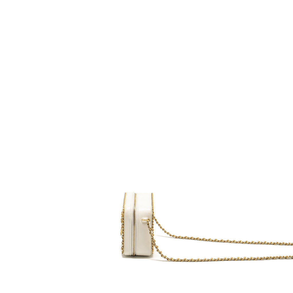 chanel-mini-vanity-clutch-with-chain-lambskin-white-ghw