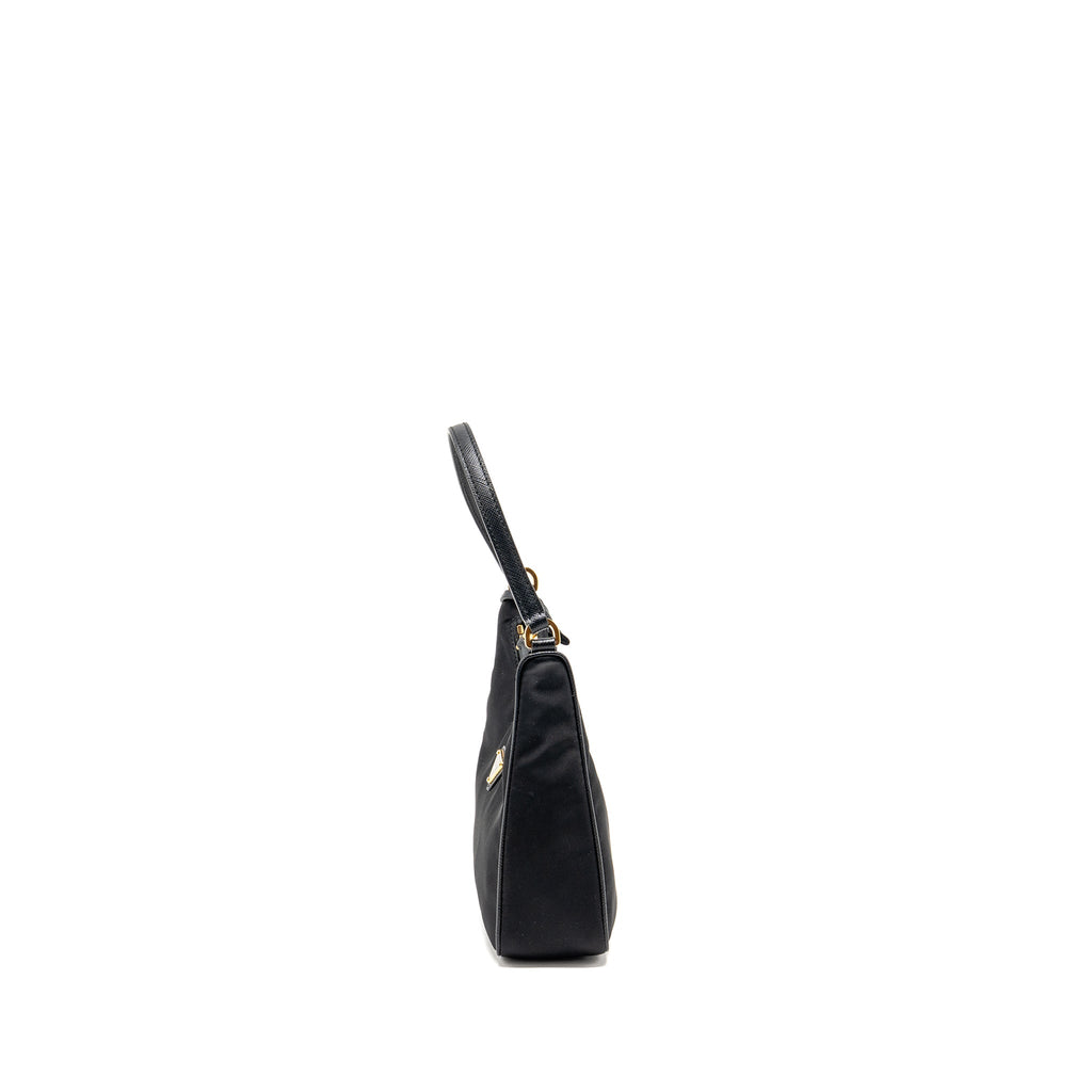 prada-reedition-2005-nylon-bag-black-ghw