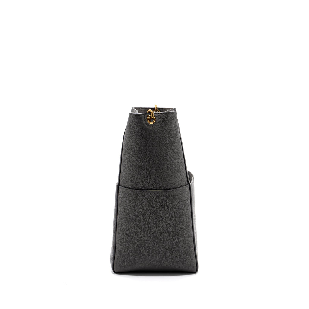 celine-sangle-bucket-grained-calfskin-grey-ghw