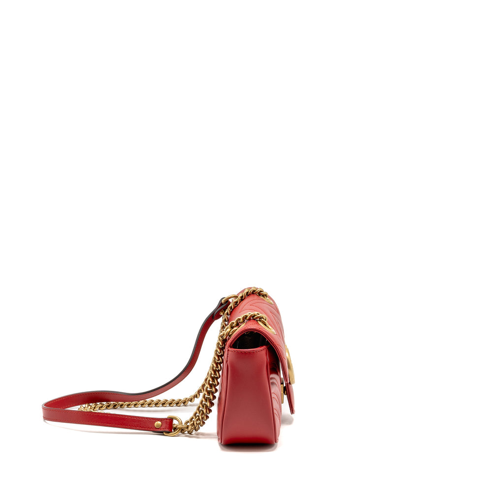 gucci-small-gg-marmont-shoulder-bag-calfskin-red-brushed-ghw-copy-1