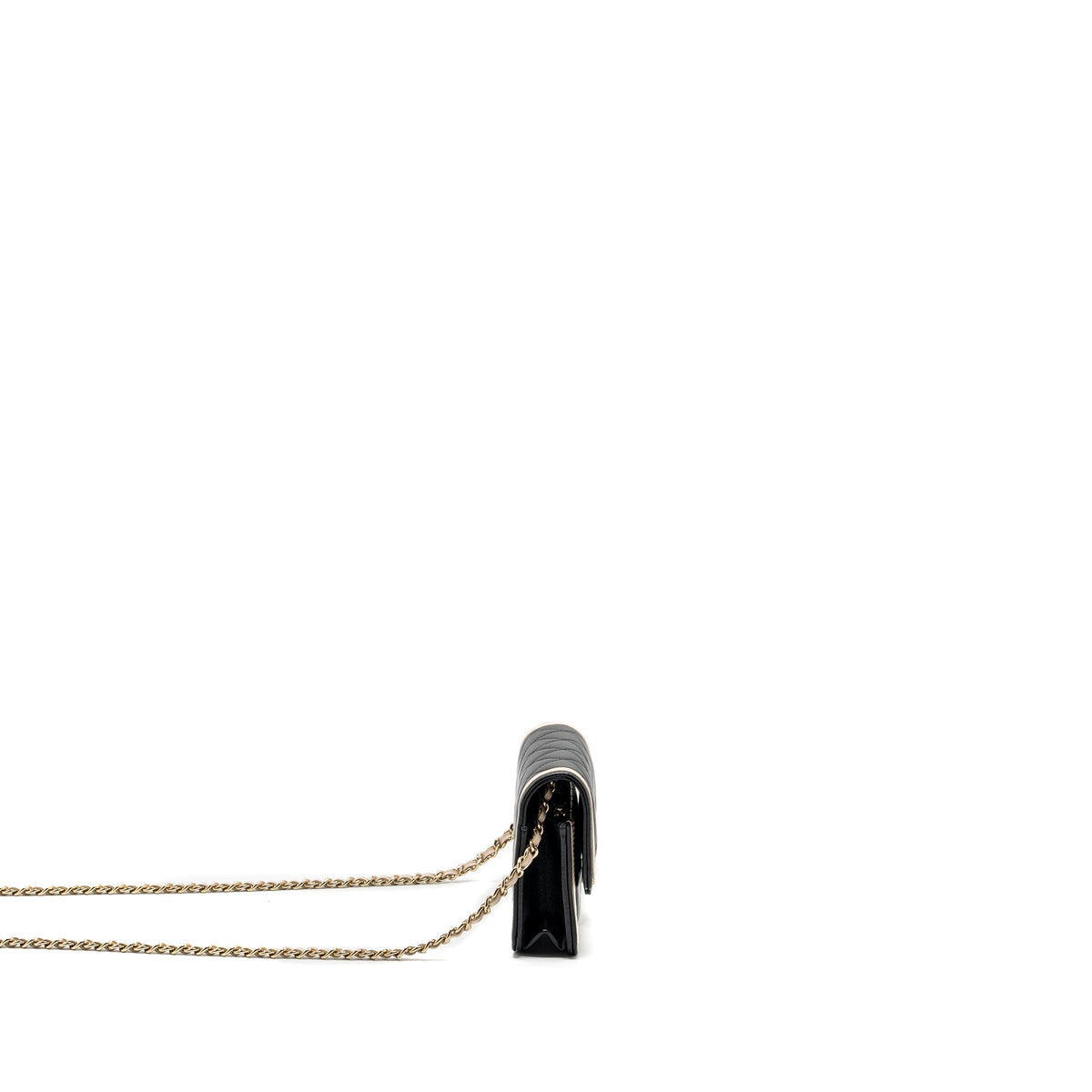 chanel-23b-flap-phone-holder-lambskin-black-white-lghw-microchip