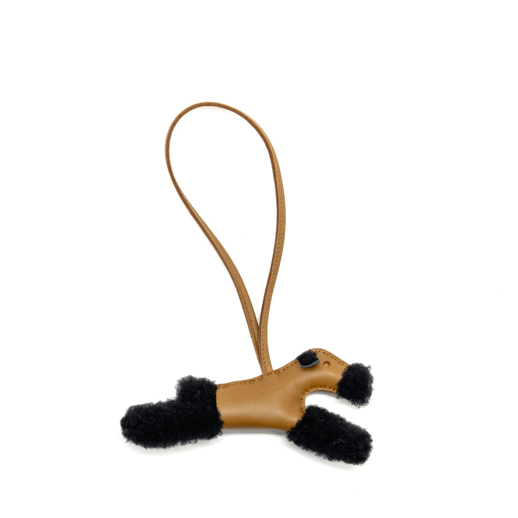 hermes-budy-shearing-bag-charm-wool-lambskin-black-kraft-stamp-k-copy