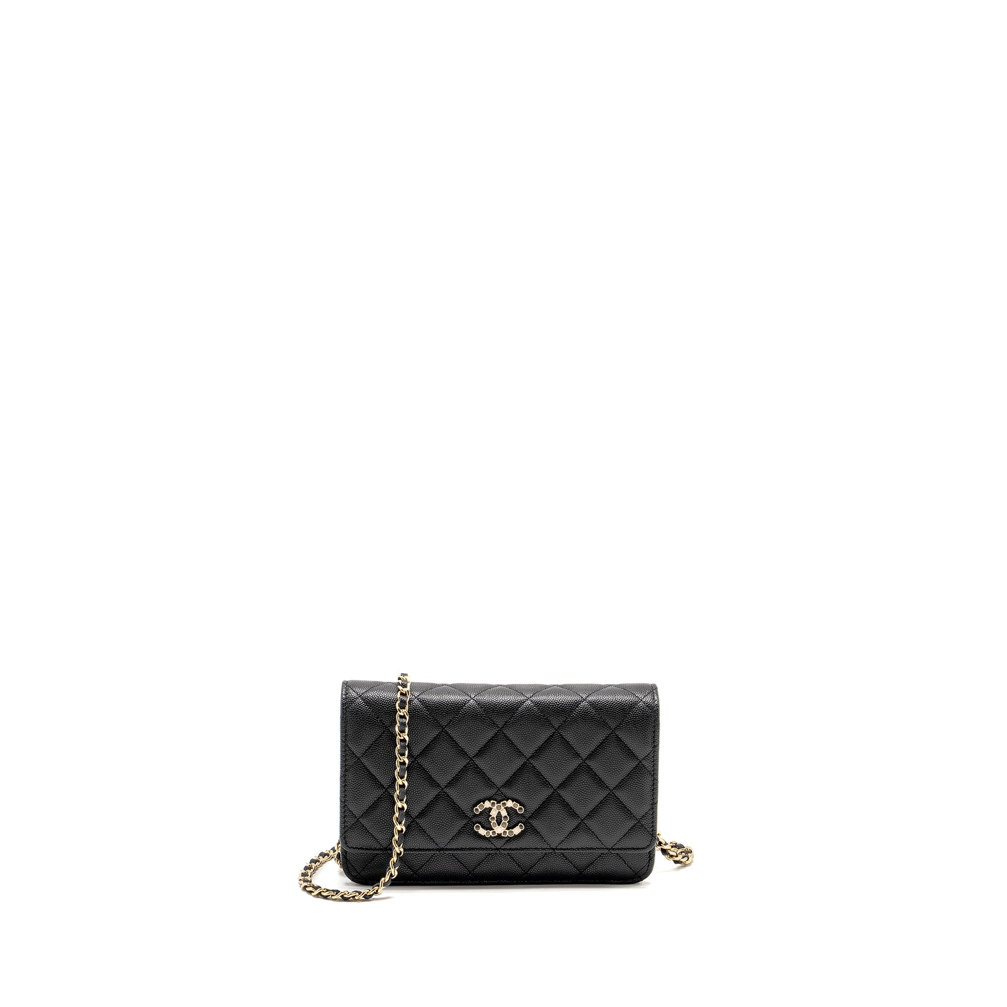 chanel-detailed-cc-logo-wallet-on-chain-caviar-black-lghw-microchip-copy