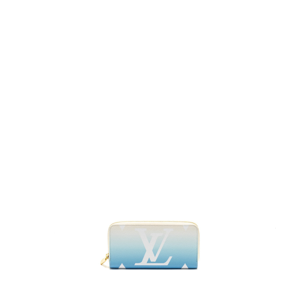 louis-vuitton-monogram-giant-by-the-pool-zip-wallet-multicolor-blue-ghw