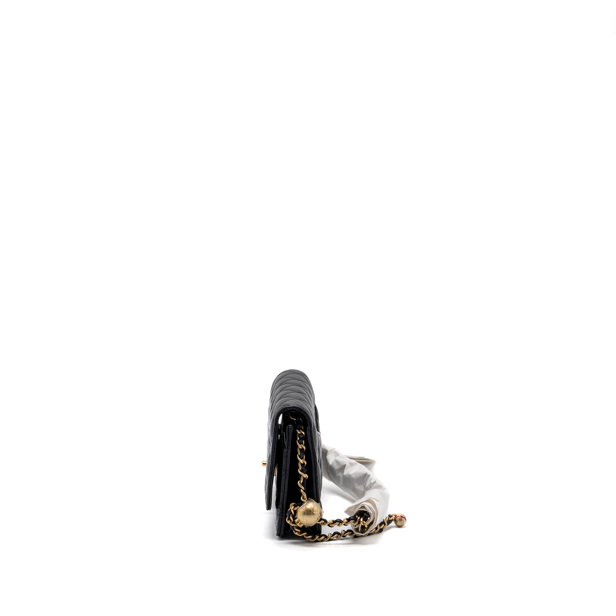 chanel-23k-pearl-crush-wallet-on-chain-lambskin-blackmicrochip