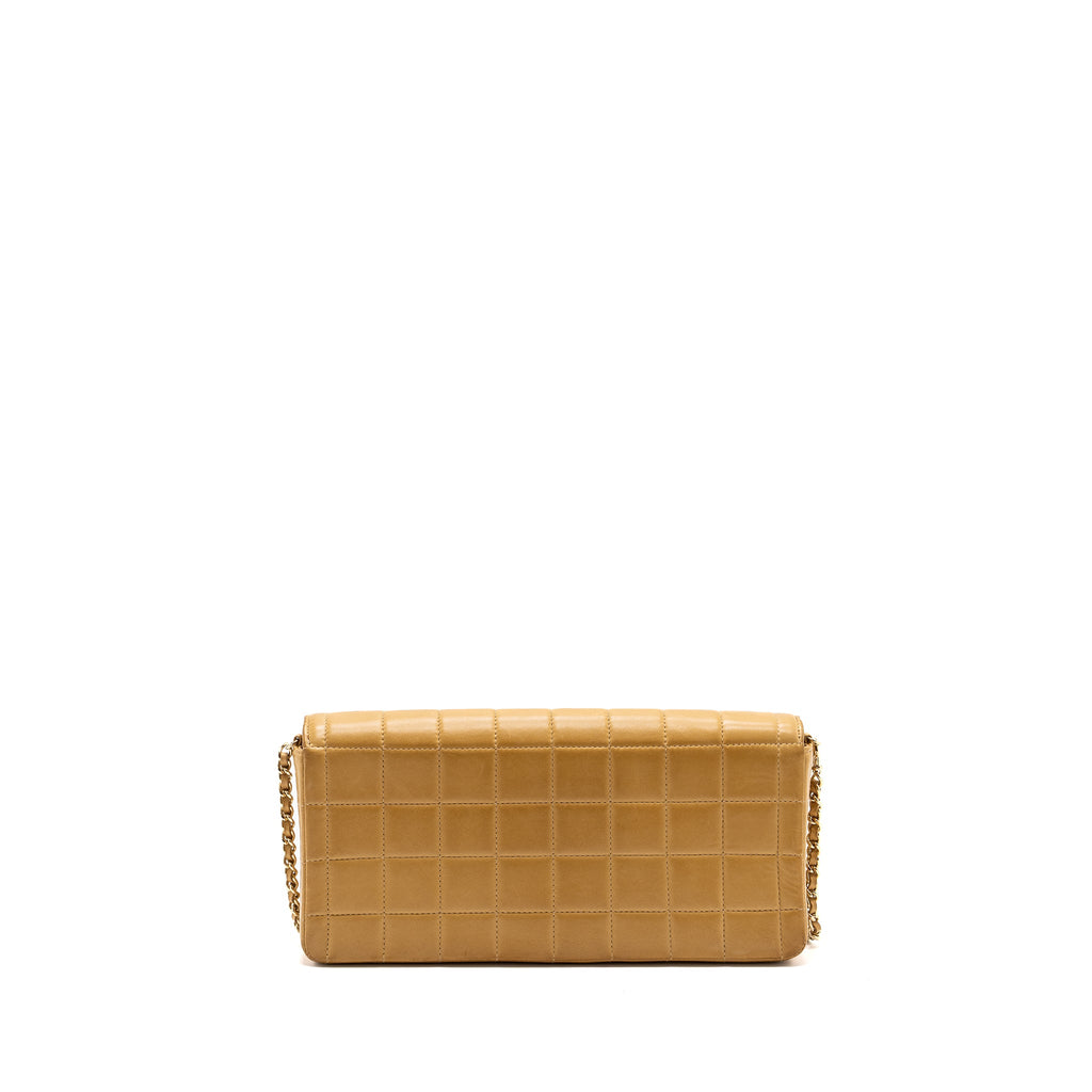 chanel-vintage-flap-bag-dark-beige-ghw