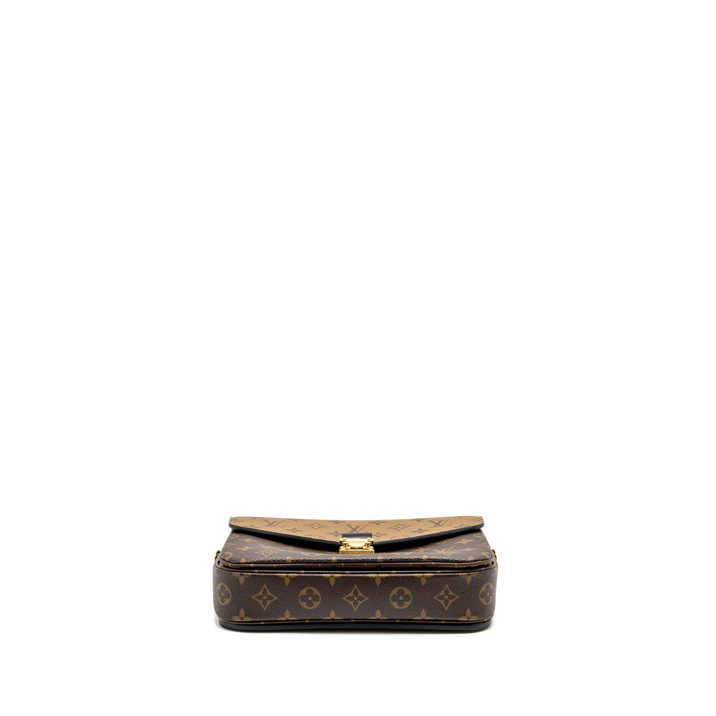 louis-vuitton-pochette-metis-monogram-reverse-canvas-ghw-8