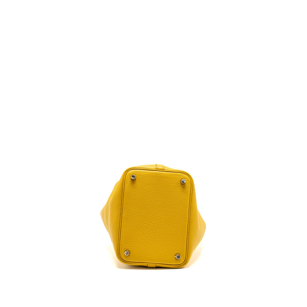hermes-picotin-18-lock-bag-clemence-9d-jaune-amber-p3-blue-du-nord-shw-stamp-c-copy