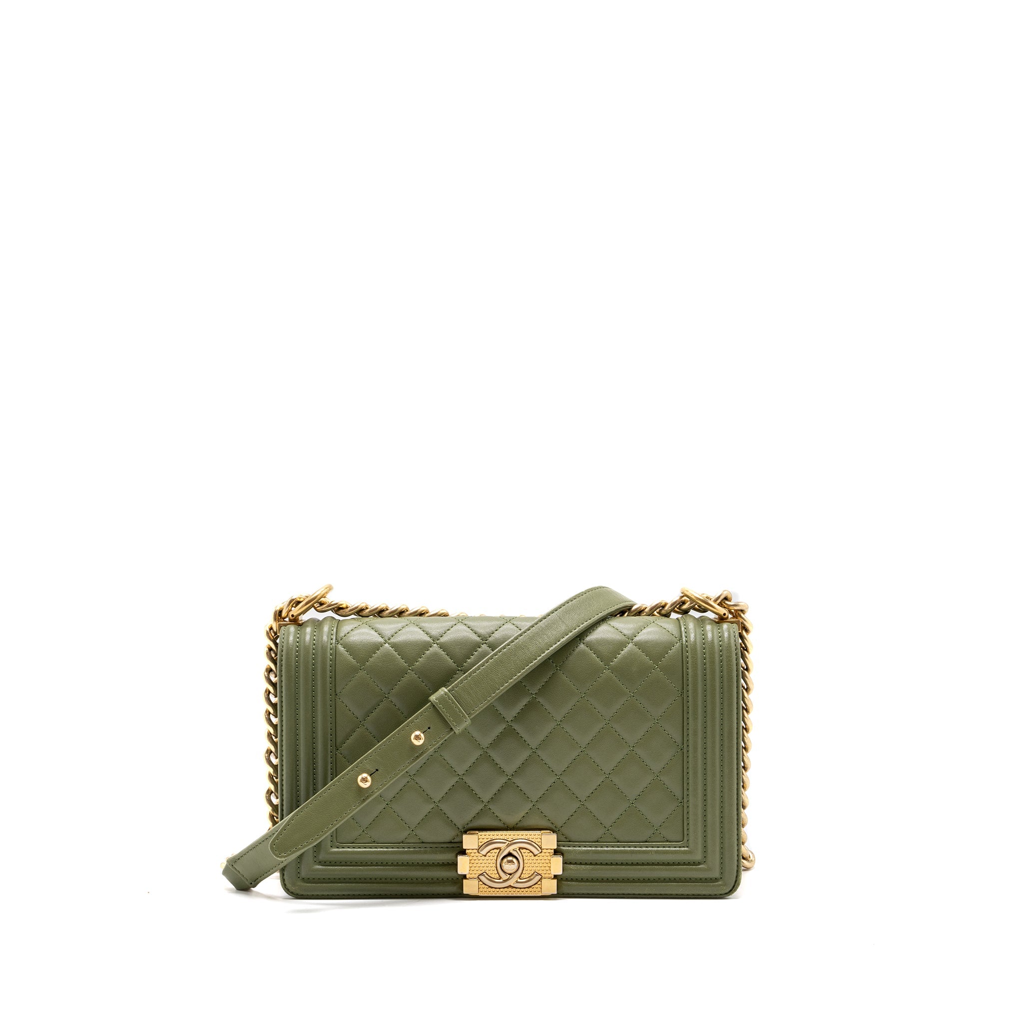chanel-medium-classic-boy-bag-caviar-black-ghw-1