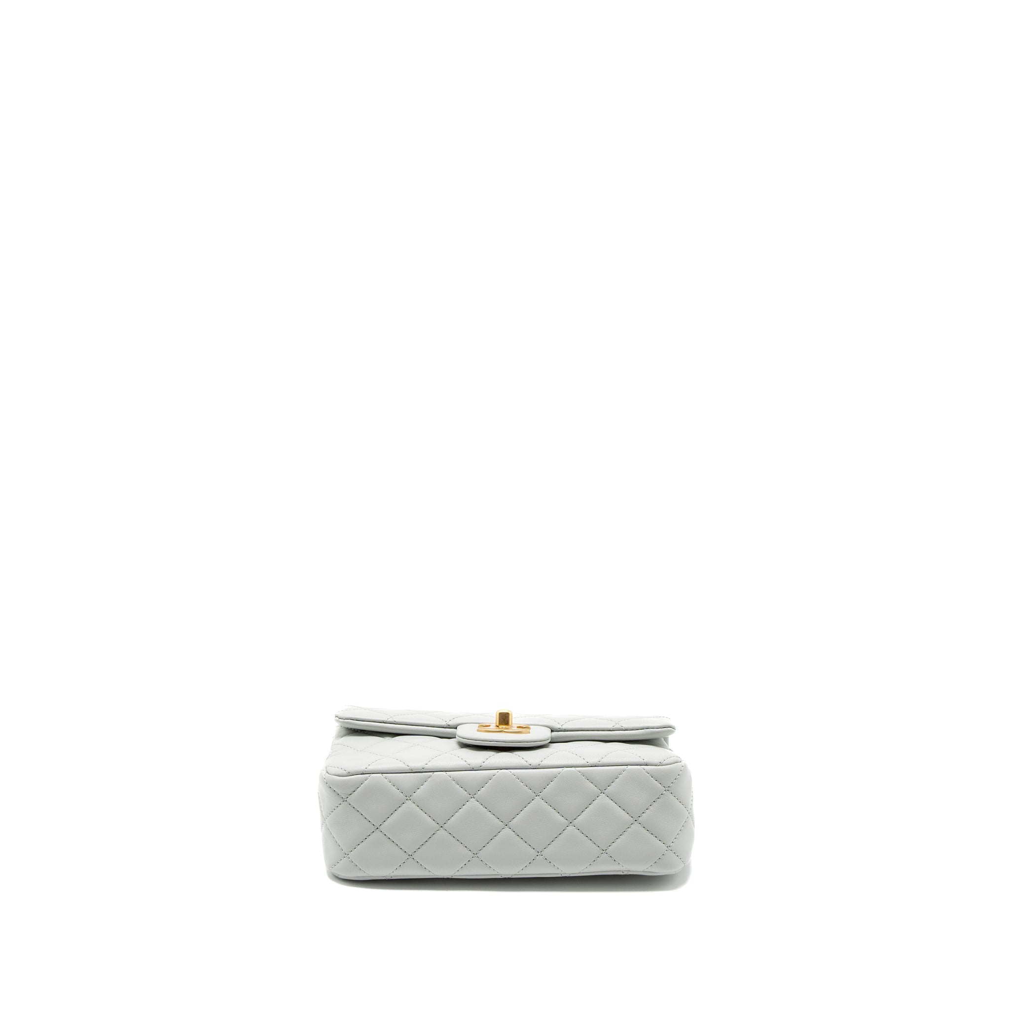 copy-of-chanel-pearl-crush-mini-rectangular-lambskin-light-grey-brushed-ghw-microchip