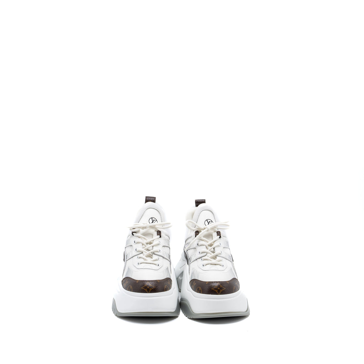 louis-vuitton-white-shoes