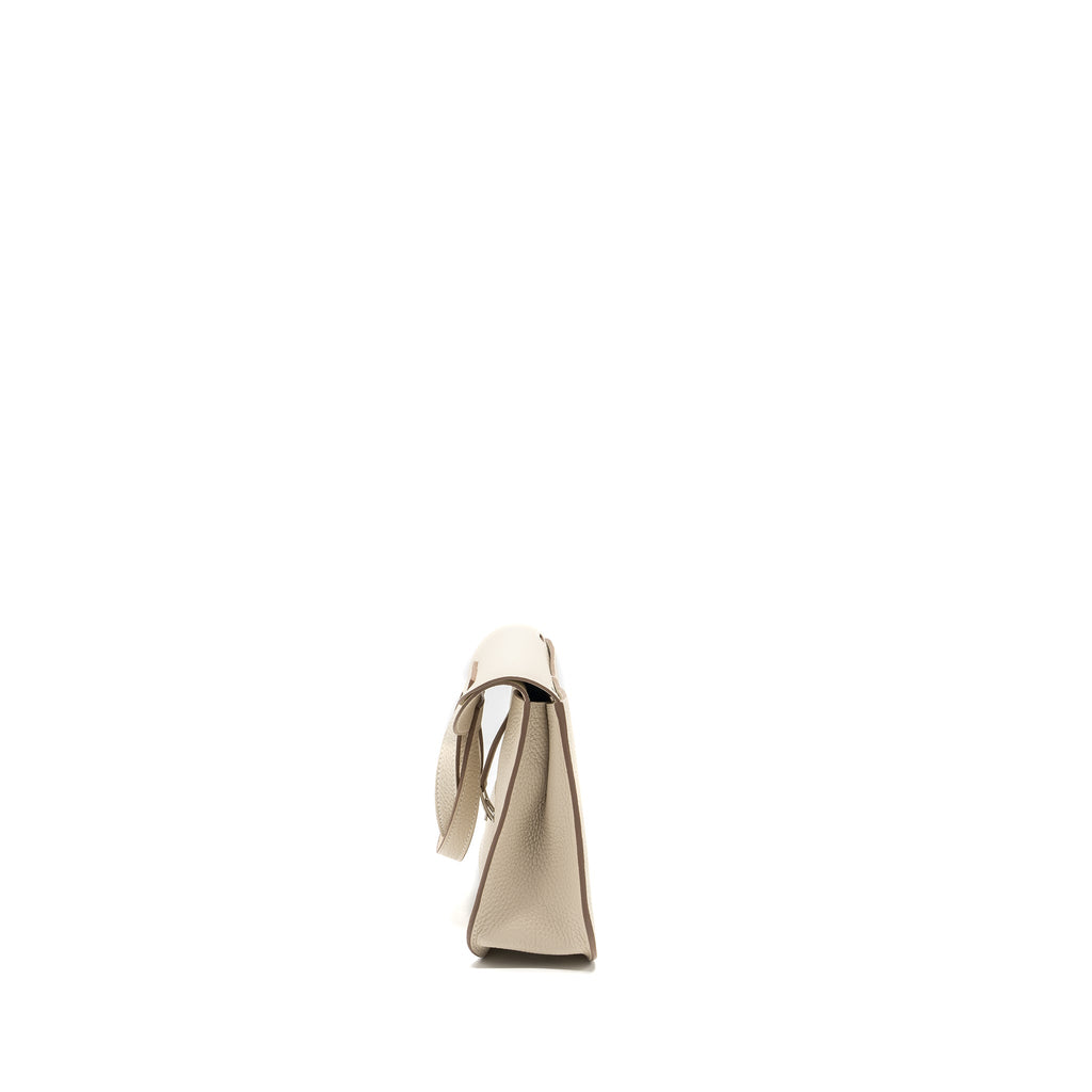 hermes-halzan-25-clemence-craie-shw-stamp-b-copy