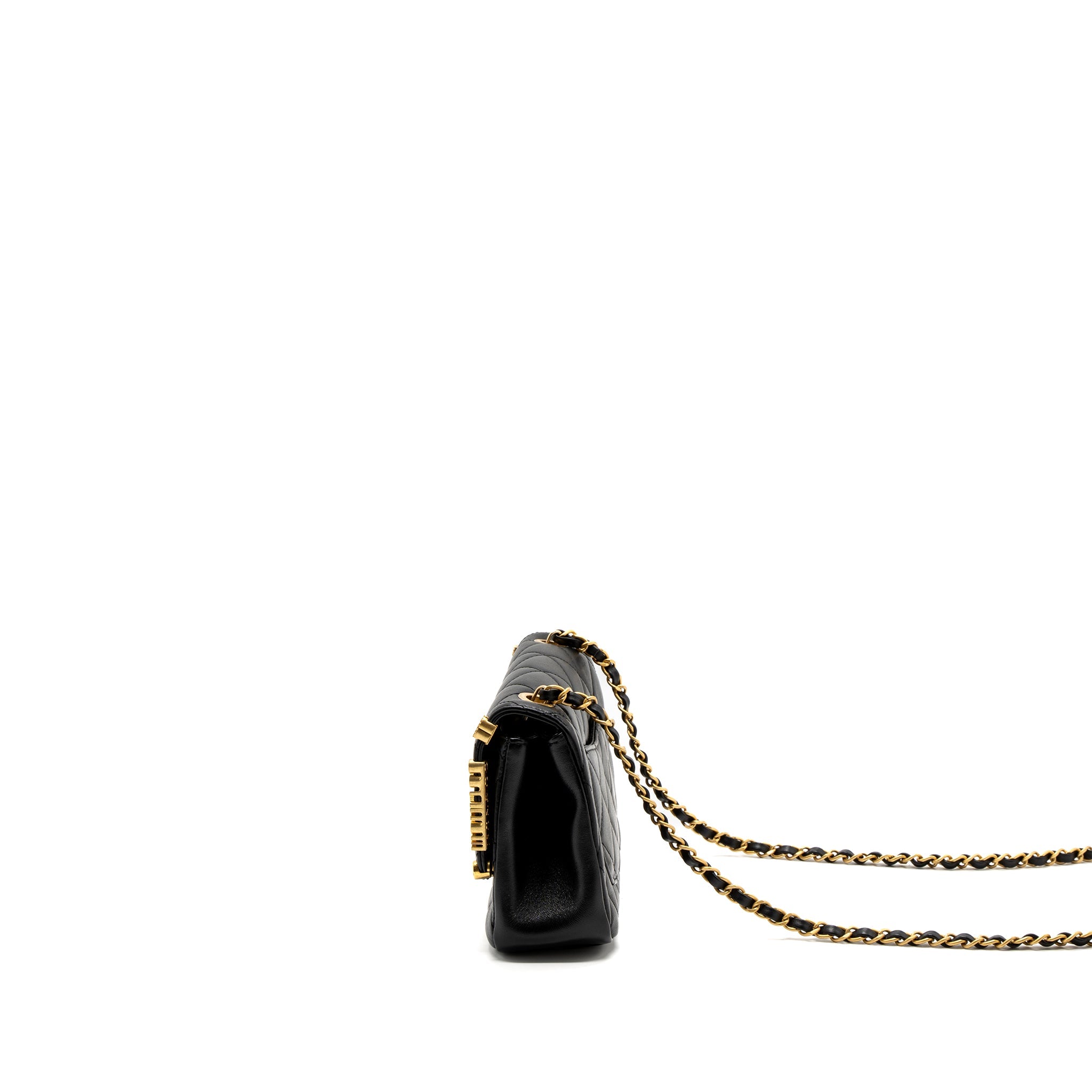 chanel-limited-edition-quilted-flap-bag-lambskin-black-ghw-microchip