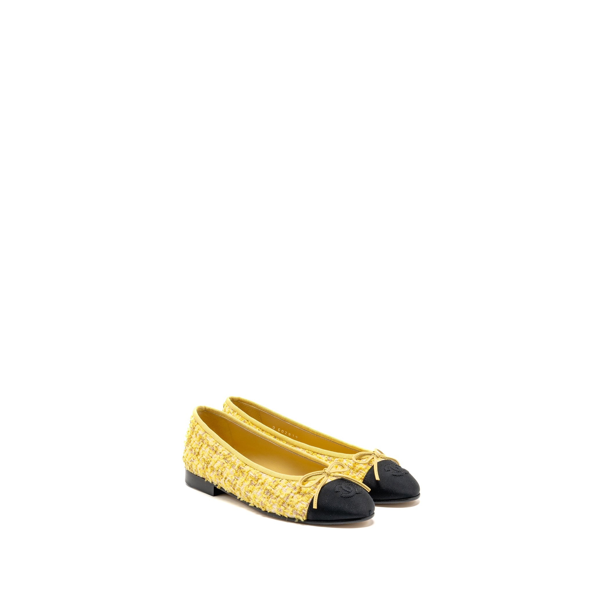 chanel-size-35-ballerinas-flat-shoes-tweed-yellow-black
