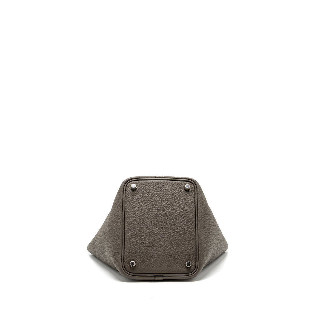 hermes-picotin-18-clemence-gris-etain-shw-stamp-y-1