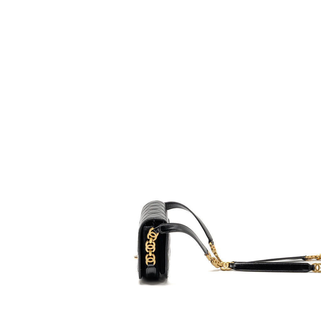 chanel-black-t7jh8ak3