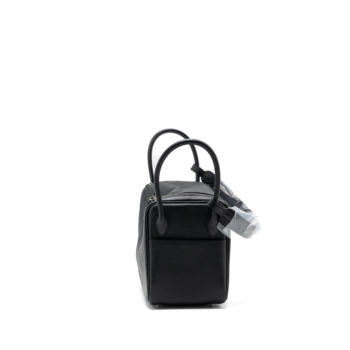 hermes-lindy-26-clemence-black-shw-stamp-b-1