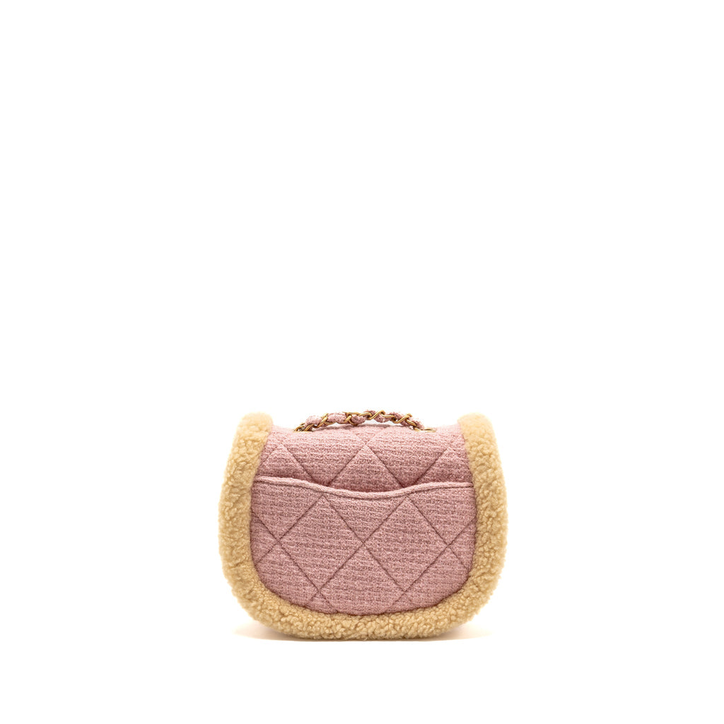 chanel-teddy-pink
