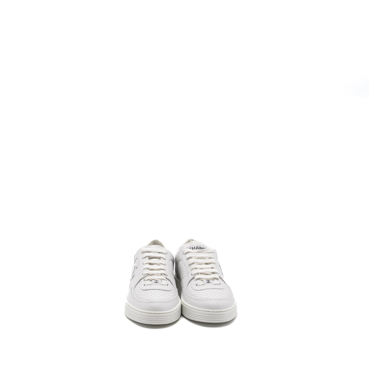 chanel-size-36-cc-logo-sneakers-white