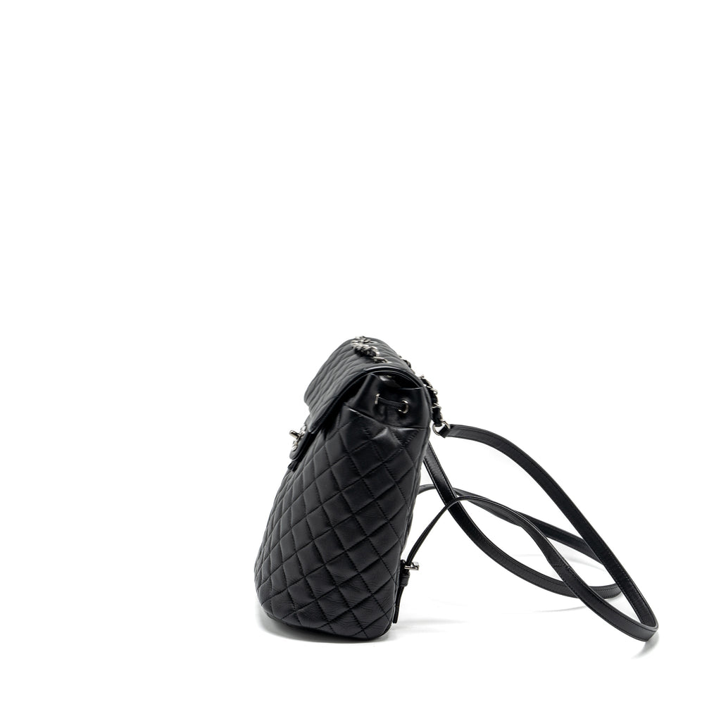 chanel-small-urban-spirit-backpack-lambskin-black-with-black-hardware