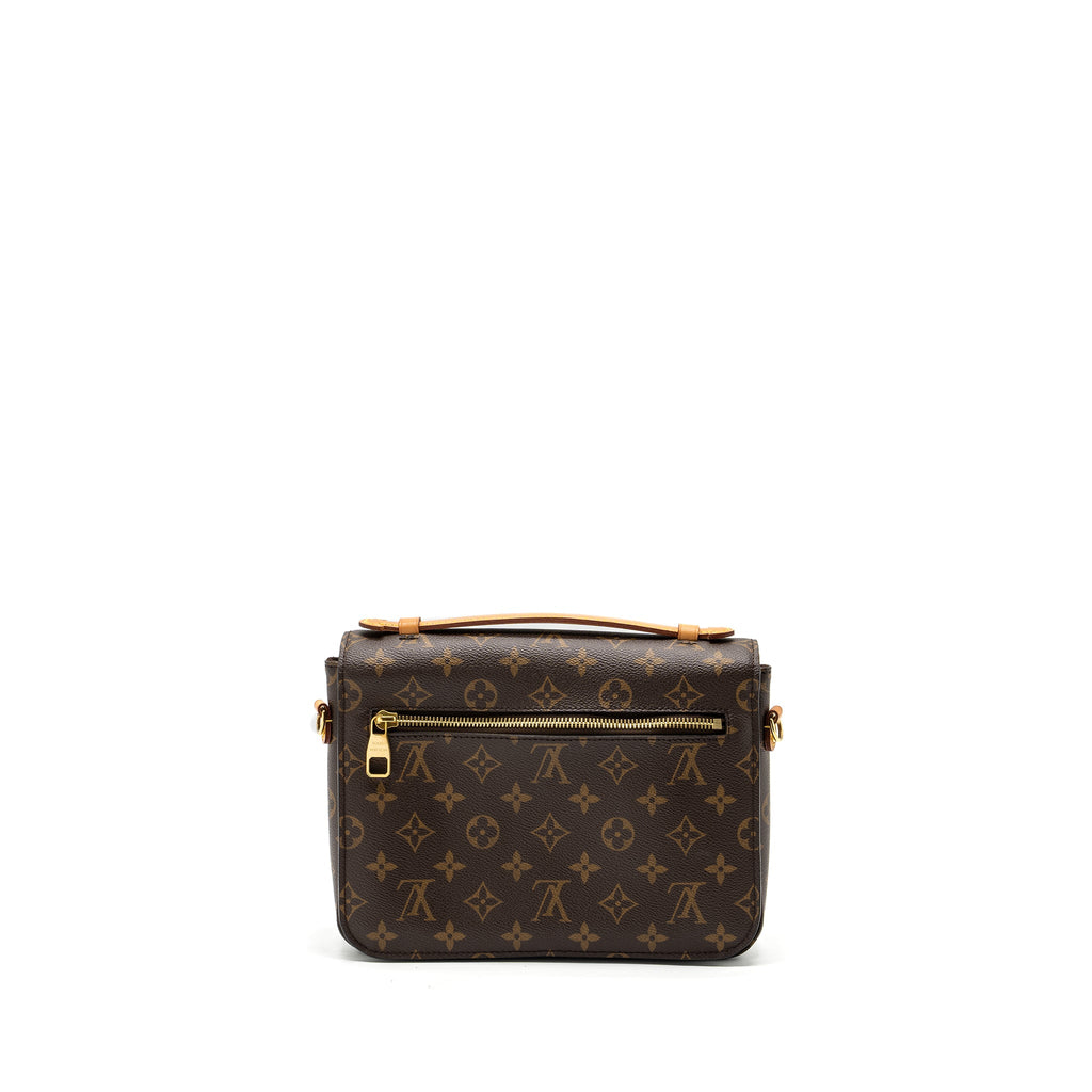 louis-vuitton-pochette-metis-monogram-canvas-with-ghw-1