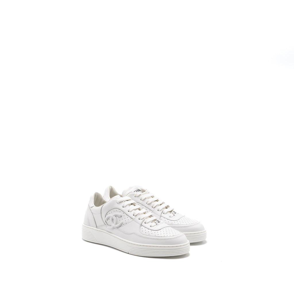 chanel-size-36-cc-logo-sneakers-white