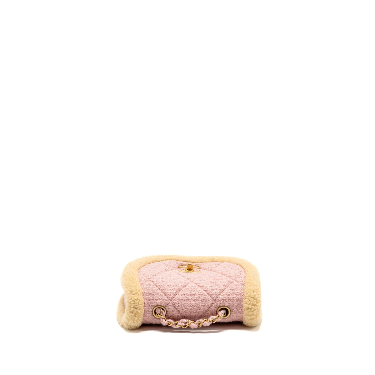 chanel-teddy-pink