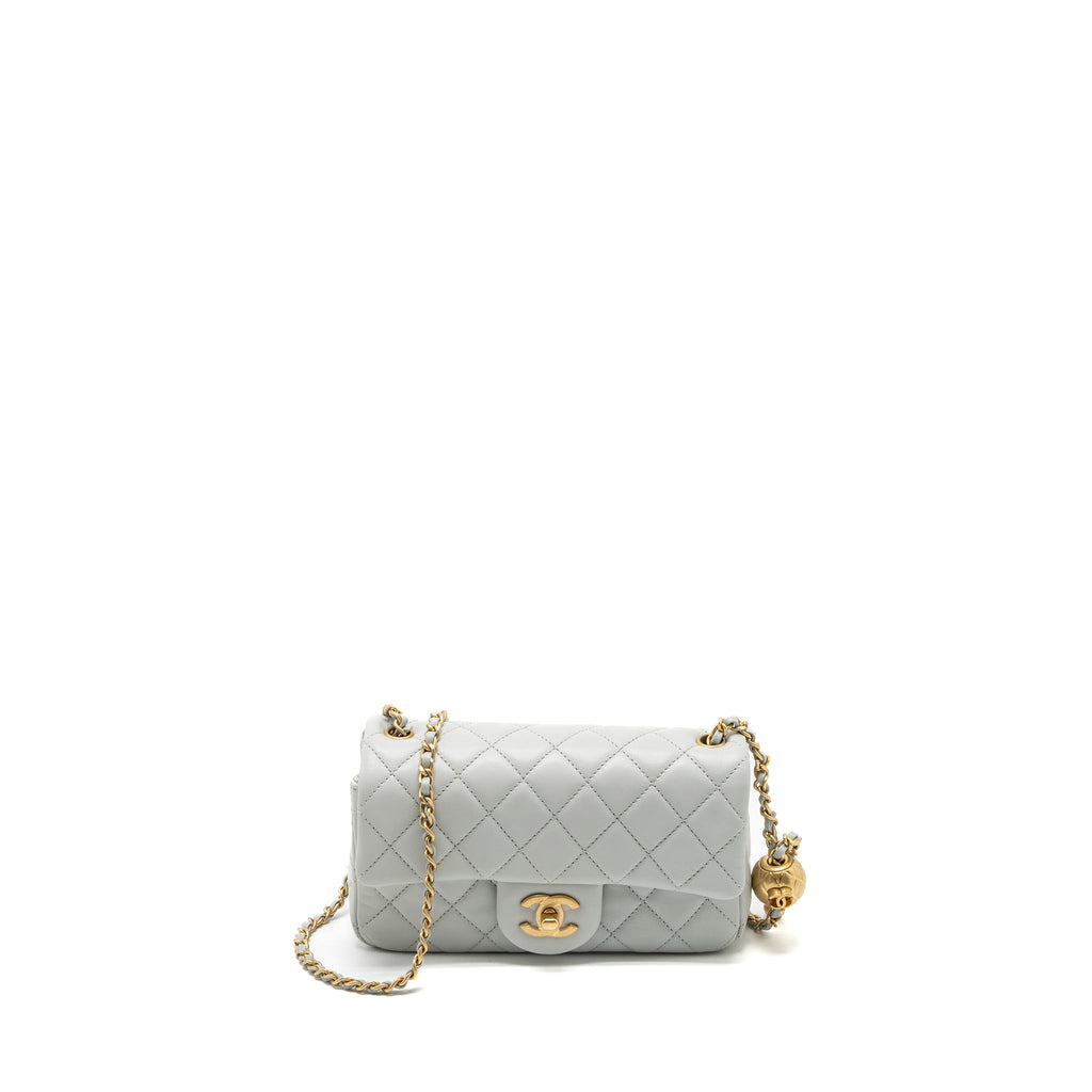 copy-of-chanel-pearl-crush-mini-rectangular-lambskin-light-grey-brushed-ghw-microchip