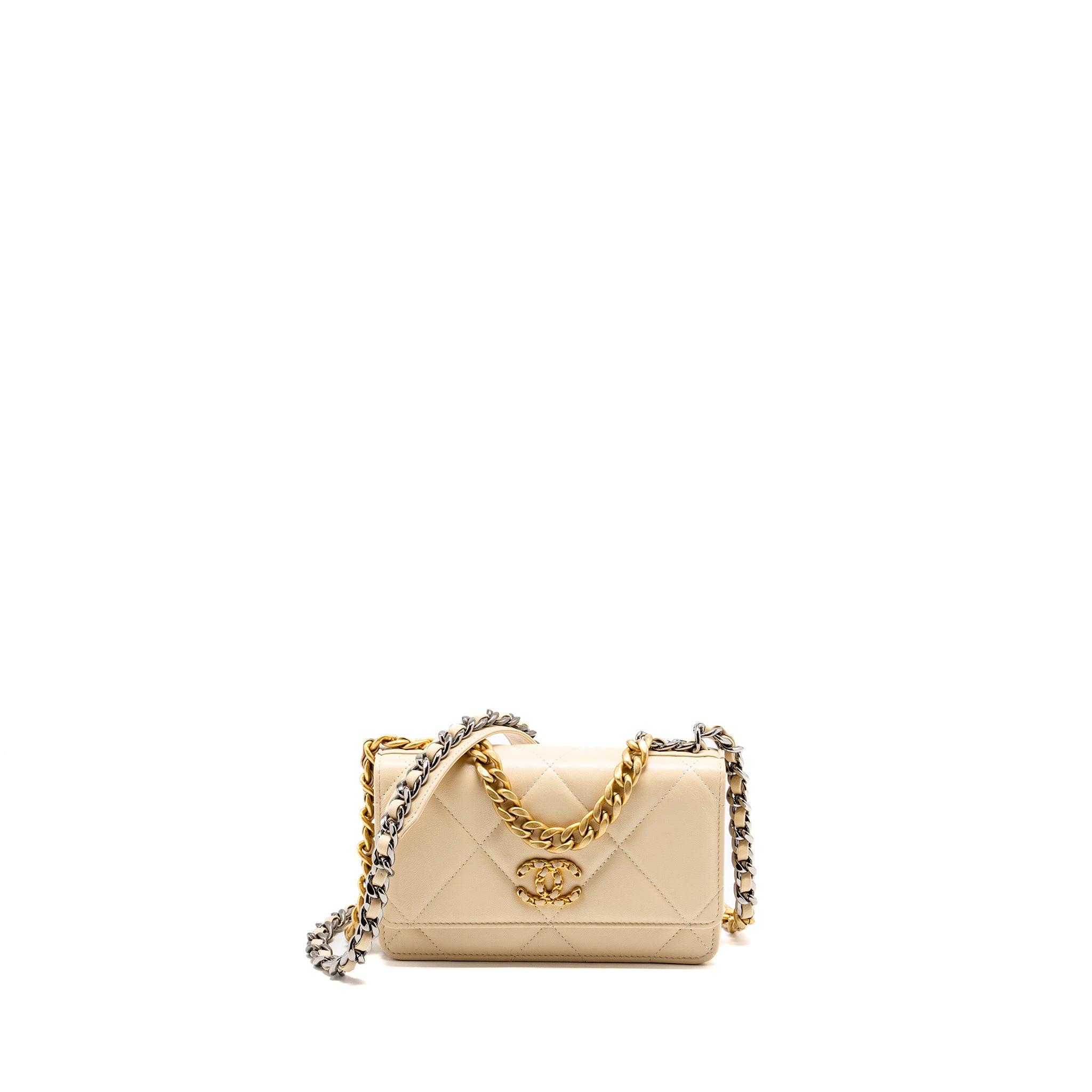 chanel-19-wallet-on-chain-lambskin-light-beige-multicolour-hardware